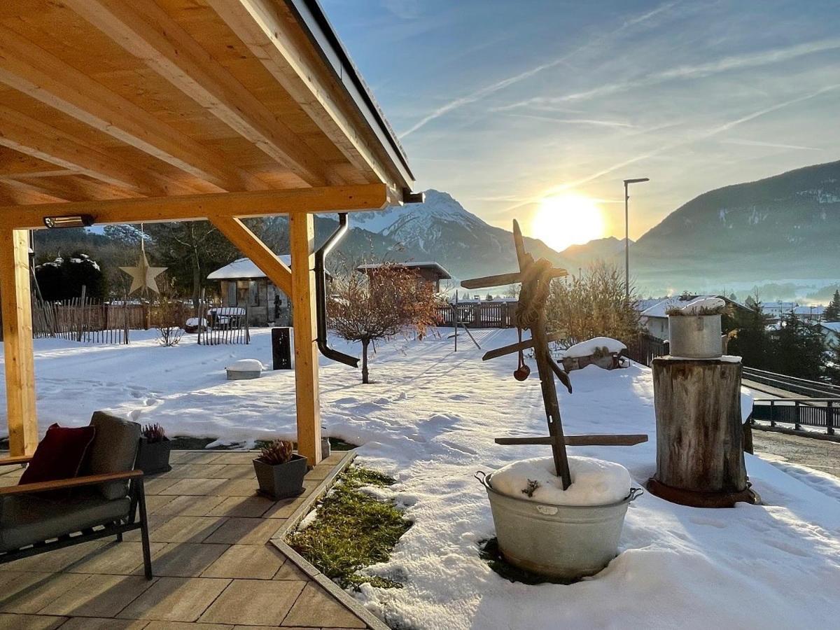 Hotel Zum Urviech -Erwachsenenhotel- (Adults Only) Ehrwald Zewnętrze zdjęcie