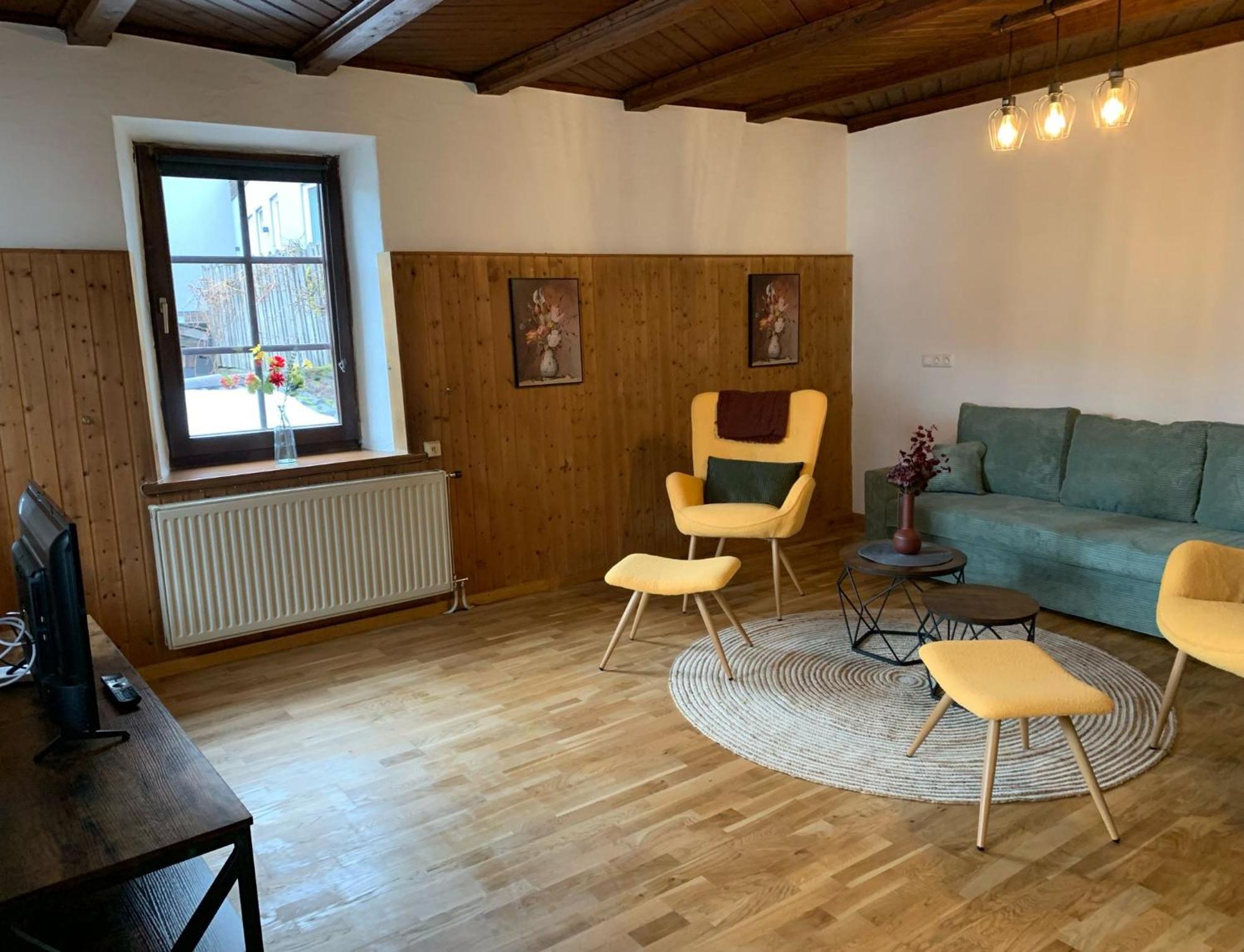 Hotel Zum Urviech -Erwachsenenhotel- (Adults Only) Ehrwald Zewnętrze zdjęcie