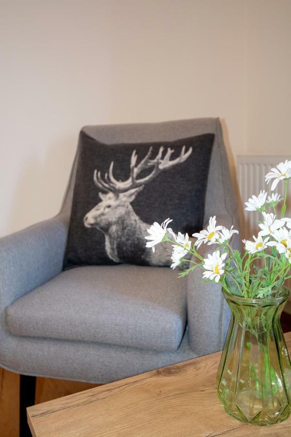 Hotel Zum Urviech -Erwachsenenhotel- (Adults Only) Ehrwald Zewnętrze zdjęcie