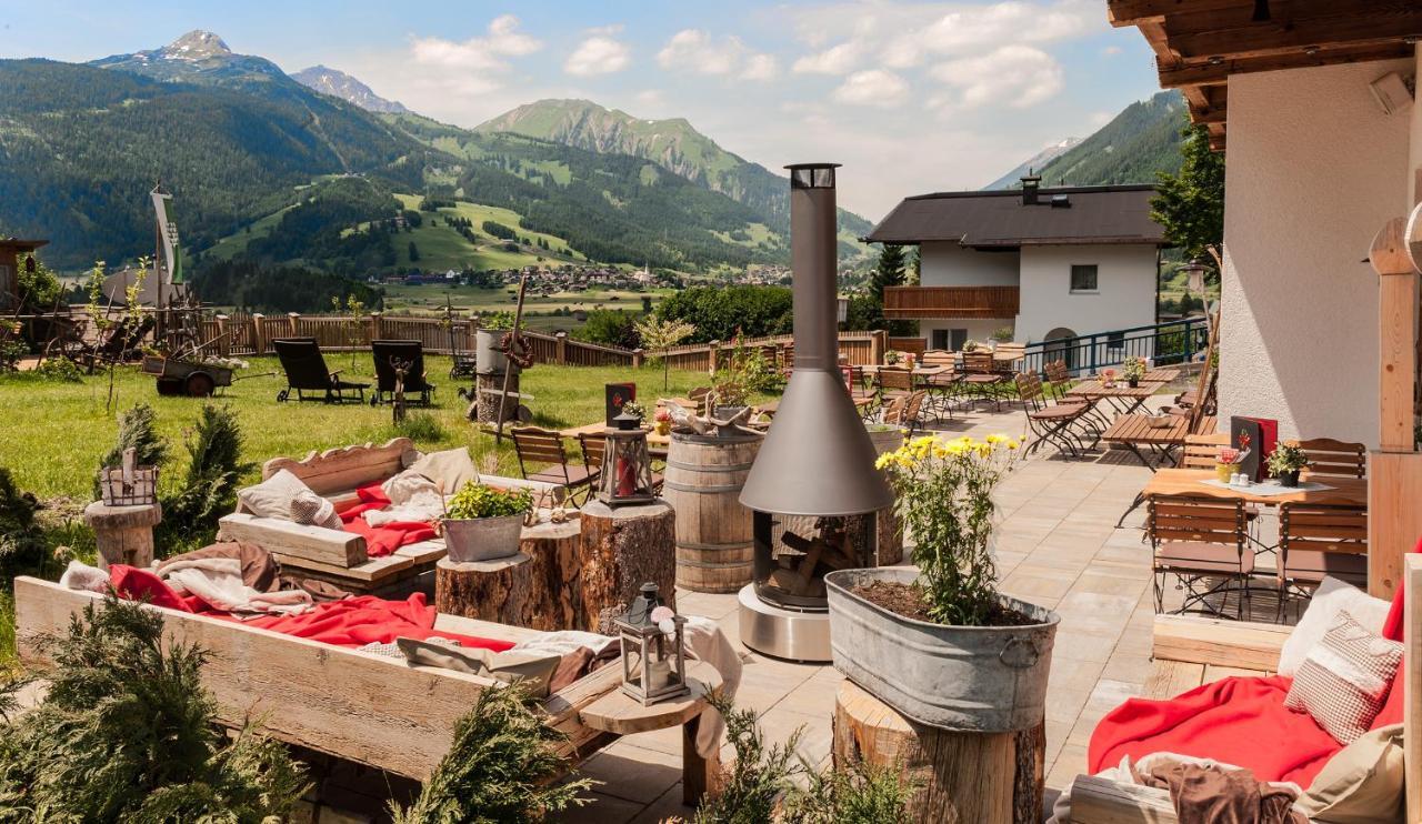 Hotel Zum Urviech -Erwachsenenhotel- (Adults Only) Ehrwald Zewnętrze zdjęcie